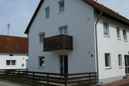 Wohnung Schrobenhausen - 3 Zimmer, 74 m&sup2;, 745&euro; | Angebot:26646648