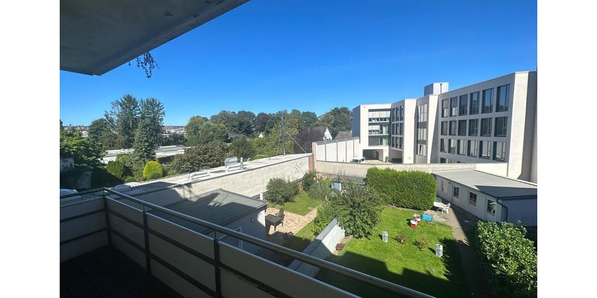 Helle 3,5 Zimmer Balkon Wohnung mit Gartennutzung in Erkelenz 3.5 zimmer