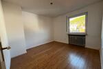 Dachgeschoßwohnung Albstadt Gemarkung Onstmettingen - 5 Zimmer, 85 m&sup2;, 850&euro; | Angebot:26380269