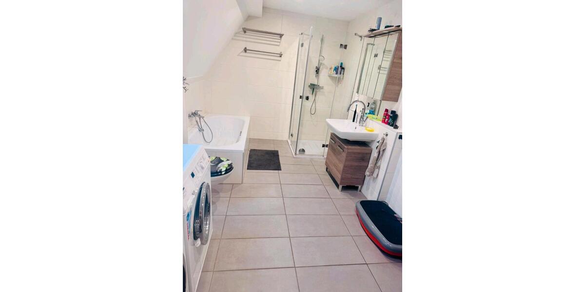 Dachgeschoßwohnung Herxheim bei Landau/Pfalz Pfalz - 4 Zimmer, 101 m&sup2;, 1.400&euro; | Angebot:25918981