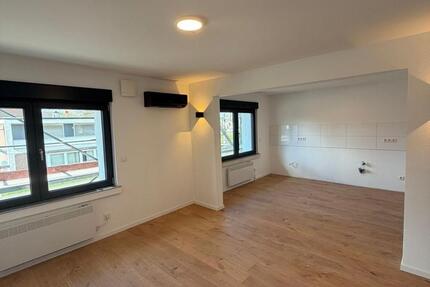 Haus Grevenbroich Neuenhausen - 6 Zimmer, 189 m&sup2;, 1.850&euro; | Angebot:25302187