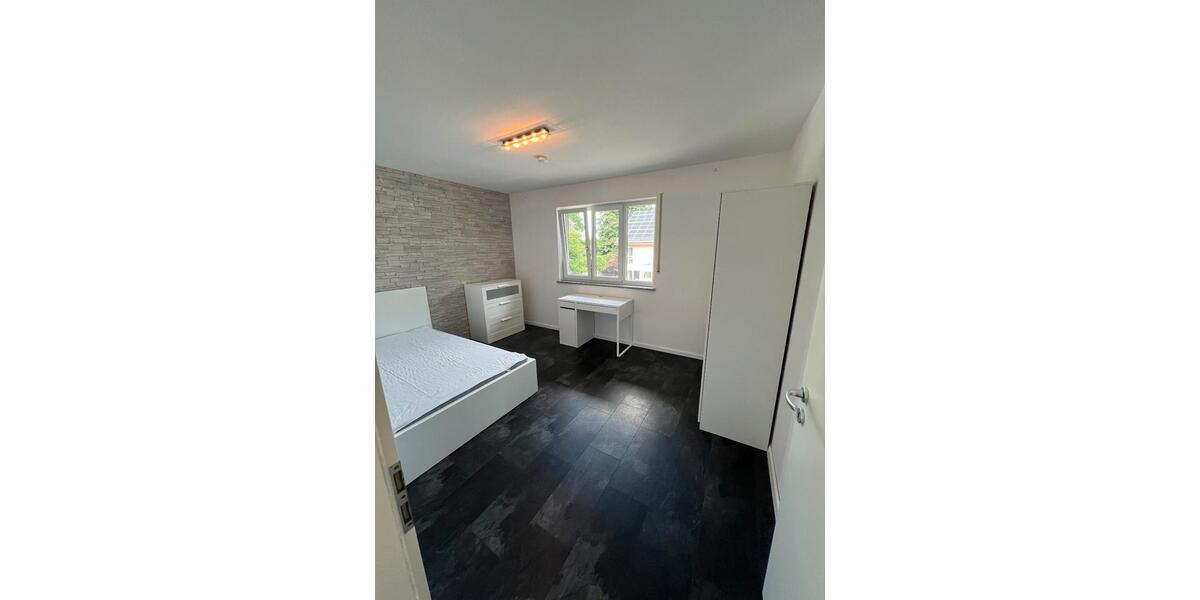 Wohnen auf Zeit Haar - 3 Zimmer, 100 m&sup2;, 700&euro; | Angebot:26048346