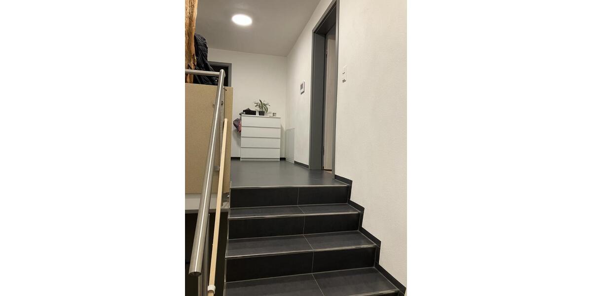 Erdgeschoßwohnung Straßberg - 4 Zimmer, 118 m&sup2;, 1.000&euro; | Angebot:25510143
