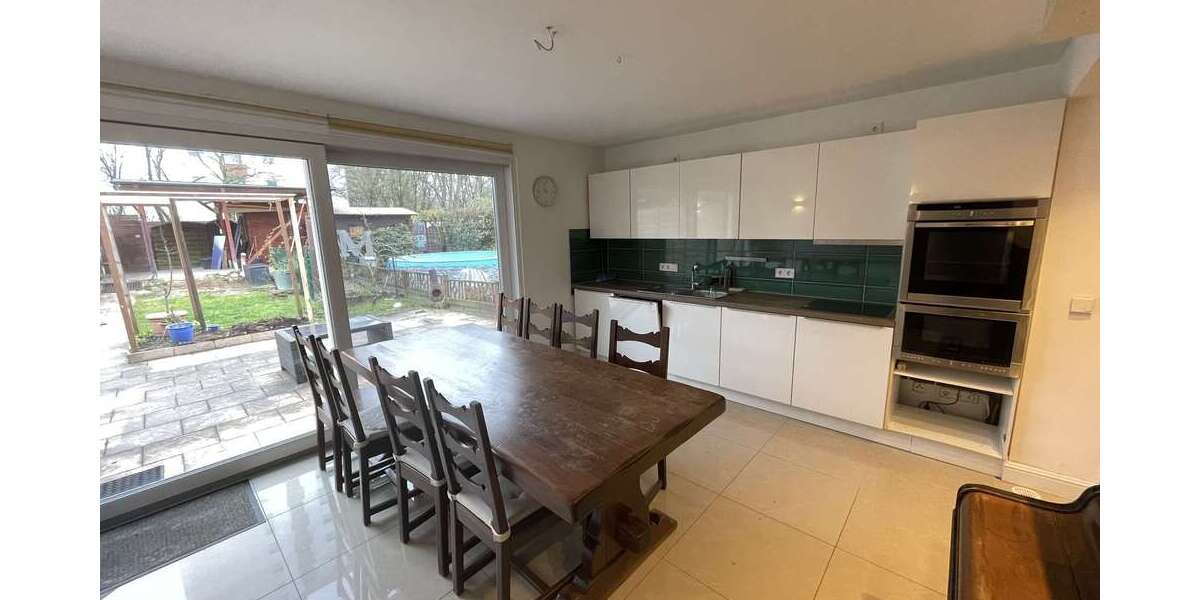 Einfamilienhaus Hamburg Wandsbek - 3.5 Zimmer, 105 m&sup2;, 1.650&euro; | Angebot:26802116