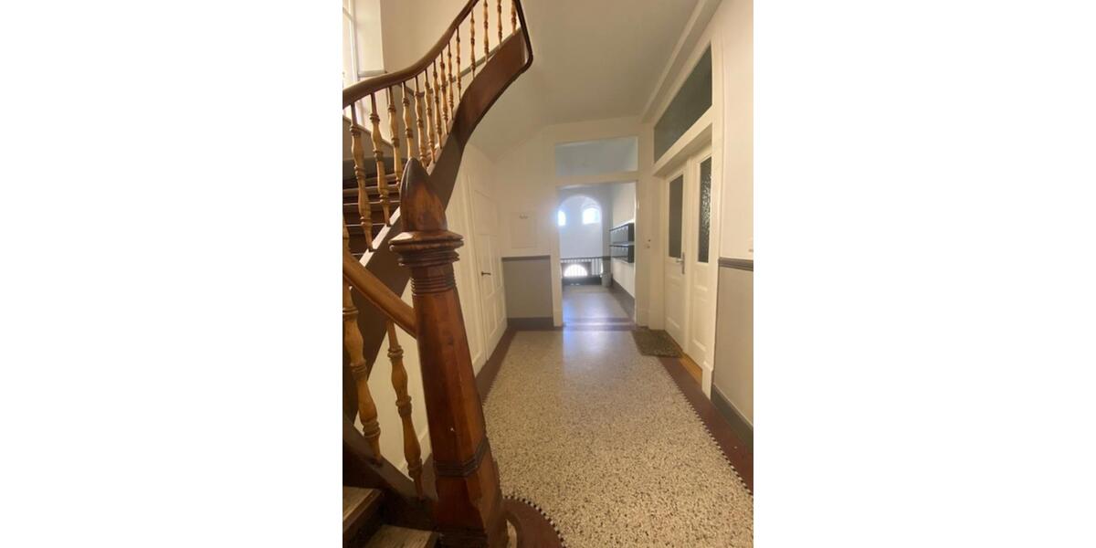 3,5 Zimmer-Wohnung in liebevoll renoviertem Altbau 3 zimmer