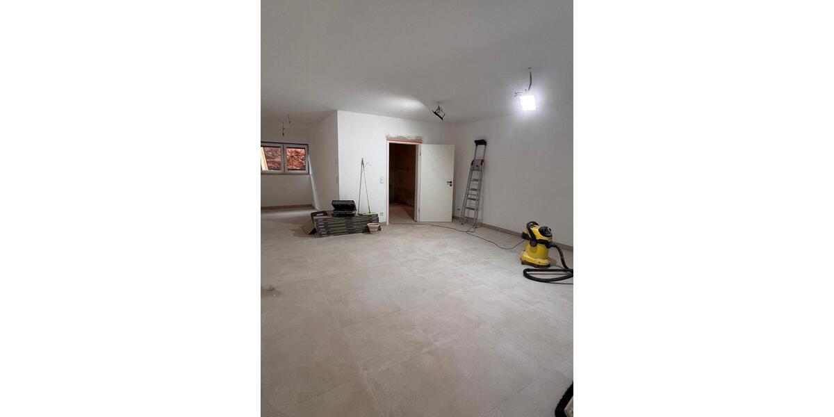 Etagenwohnung Schwalbach - 2 Zimmer, 70 m&sup2;, 700&euro; | Angebot:24641319