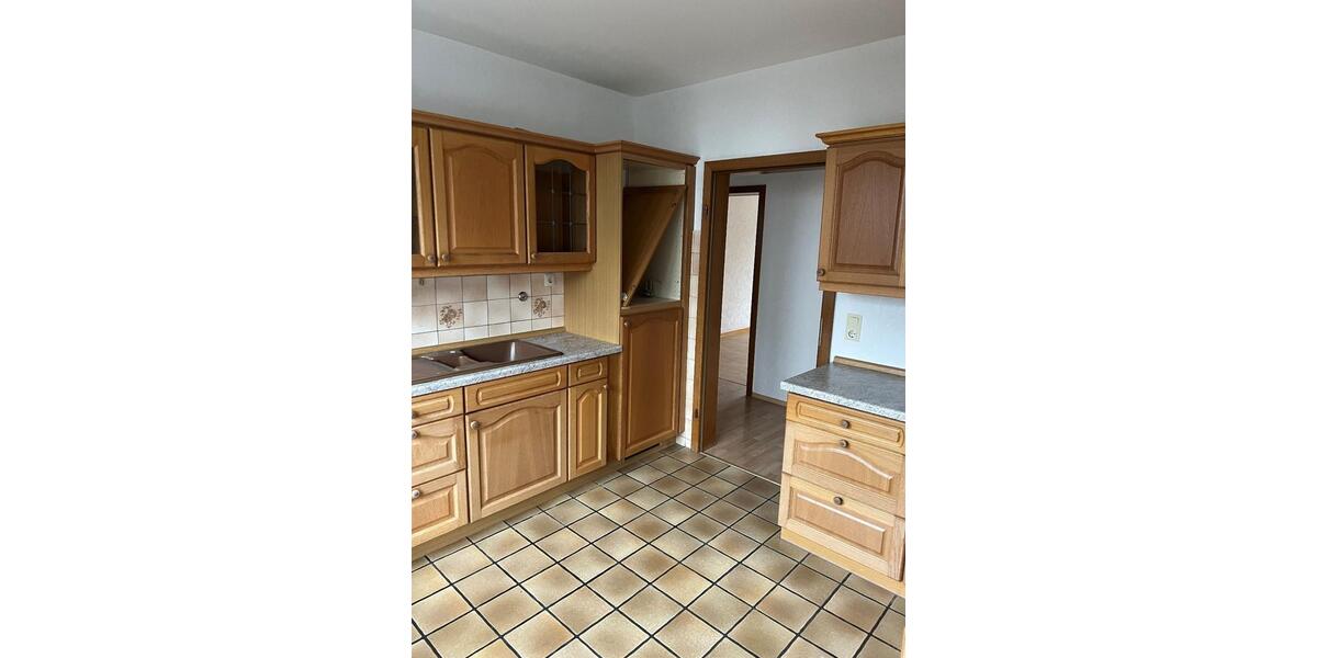 Erdgeschoßwohnung Porta Westfalica - 3 Zimmer, 90 m&sup2;, 810&euro; | Angebot:26675472