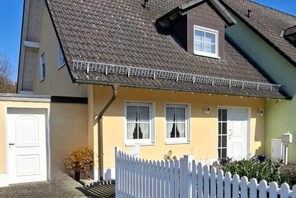 Haus Biedenkopf - 4 Zimmer, 130 m&sup2;, 1.190&euro; | Angebot:25808079