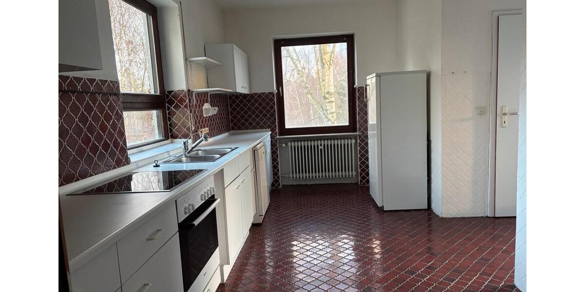 Einfamilienhaus Marktredwitz - 10 Zimmer, 281 m&sup2;, 1.500&euro; | Angebot:25873678
