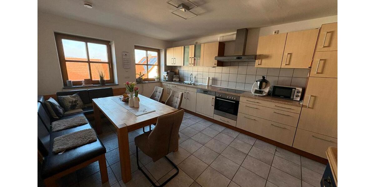 Maisonettenwohnung Nabburg - 4 Zimmer, 130 m&sup2;, 700&euro; | Angebot:25830944