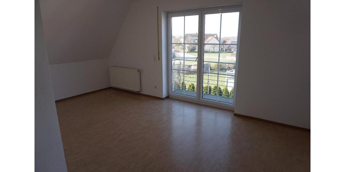 Doppelhaushälfte Herrieden - 5 Zimmer, 106 m&sup2;, 1.160&euro; | Angebot:25977754