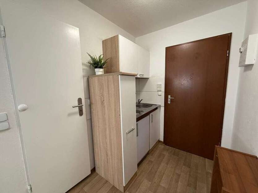 Wohnung zum Mieten in Erlangen 690 € 21 m²