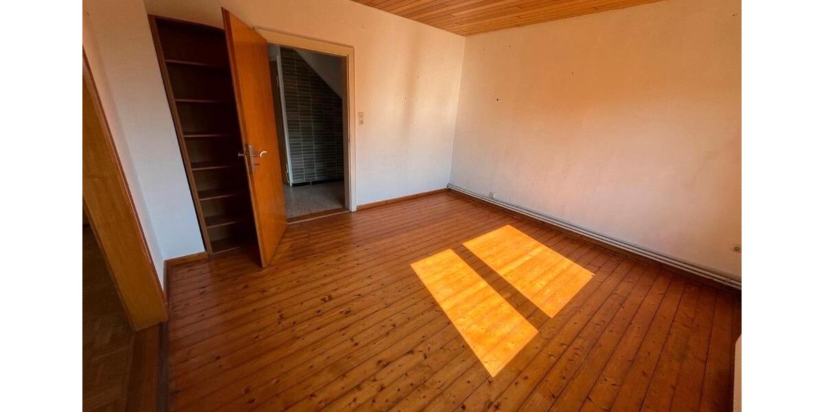 Erdgeschoßwohnung Nienburg (Weser) - 3 Zimmer, 90 m&sup2;, 890&euro; | Angebot:26566005
