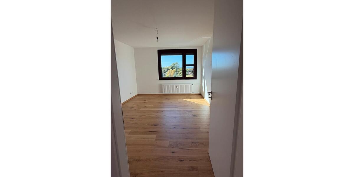 Einfamilienhaus Hannover Döhren-Wülfel - 3 Zimmer, 140 m&sup2;, 2.690&euro; | Angebot:27620395