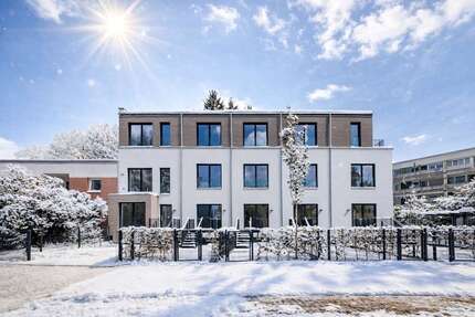 Haus zum Mieten in München 3.800 € 153.9 m² 4 zimmer