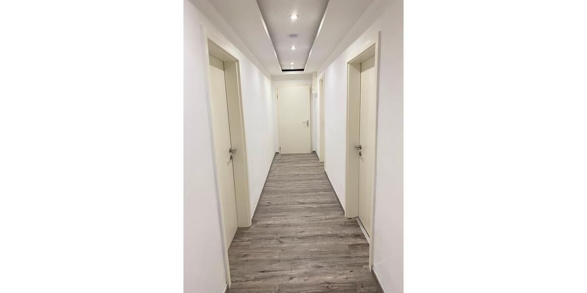 Dachgeschoßwohnung Mettlach - 2 Zimmer, 50 m&sup2;, 600&euro; | Angebot:26040578