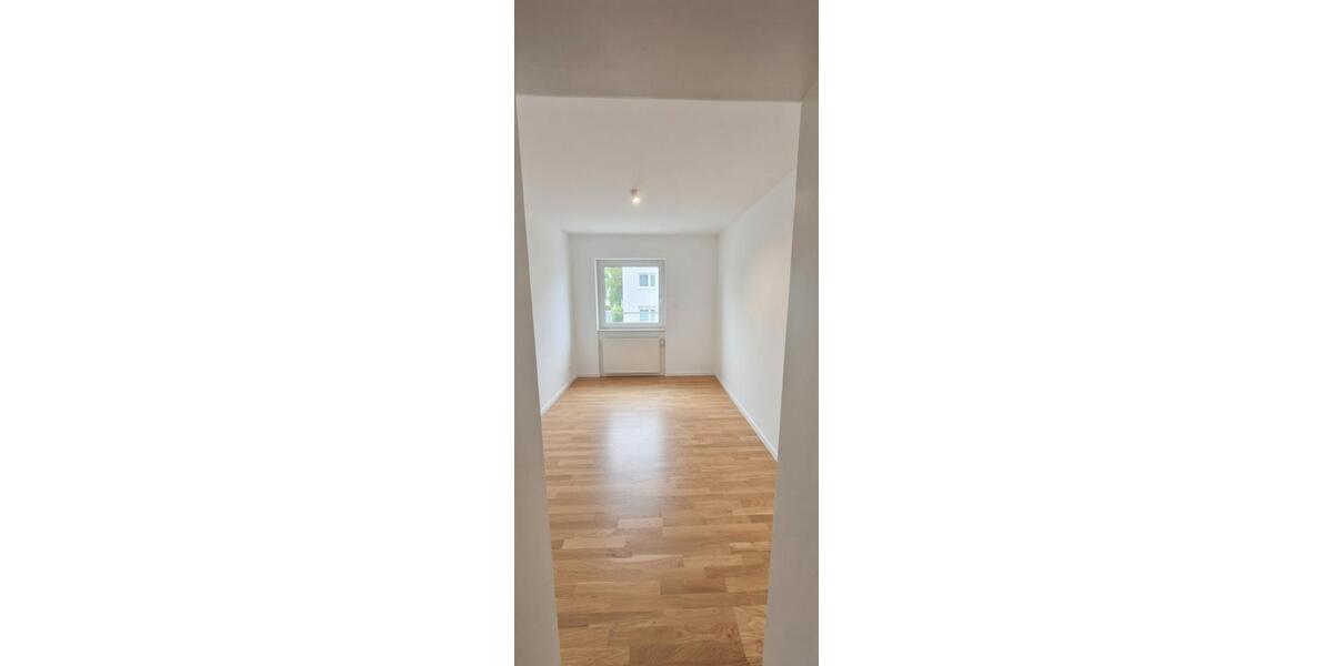 Etagenwohnung Wiesbaden Bierstadt - 3.5 Zimmer, 82 m&sup2;, 1.100&euro; | Angebot:26608784