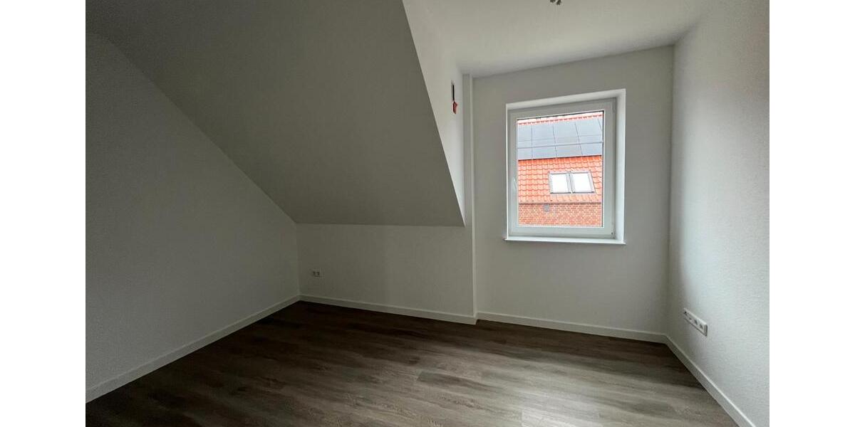 Reihenhaus Rhauderfehn - 4 Zimmer, 104 m&sup2;, 1.020&euro; | Angebot:26561495