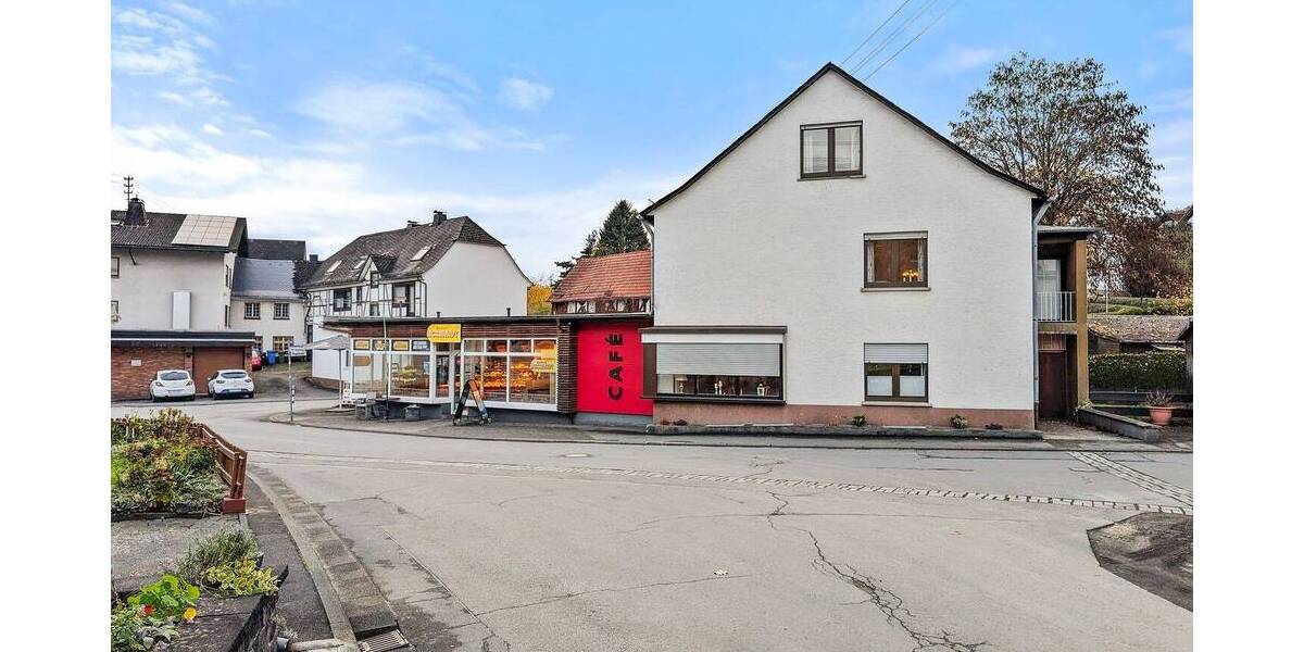 Einfamilienhaus Biedenkopf Wallau - 7 Zimmer, 259 m&sup2;, 1.200&euro; | Angebot:23596514