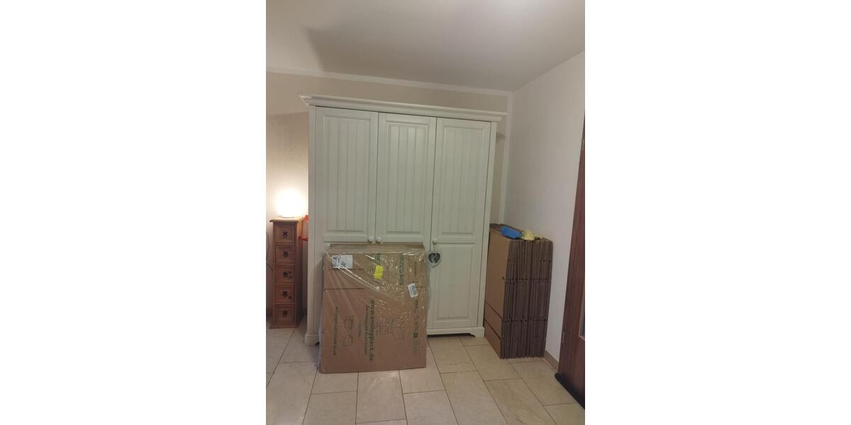 Erdgeschoßwohnung Gerolzhofen - 4 Zimmer, 105 m&sup2;, 720&euro; | Angebot:26496143