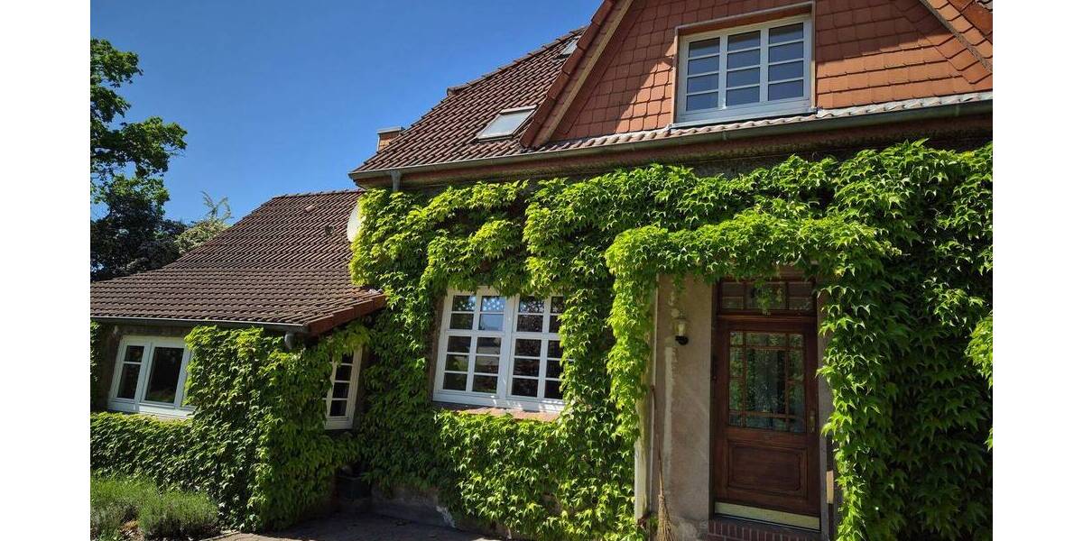 Einfamilienhaus Barßel Elisabethfehn - 6 Zimmer, 134 m&sup2;, 1.200&euro; | Angebot:25738682