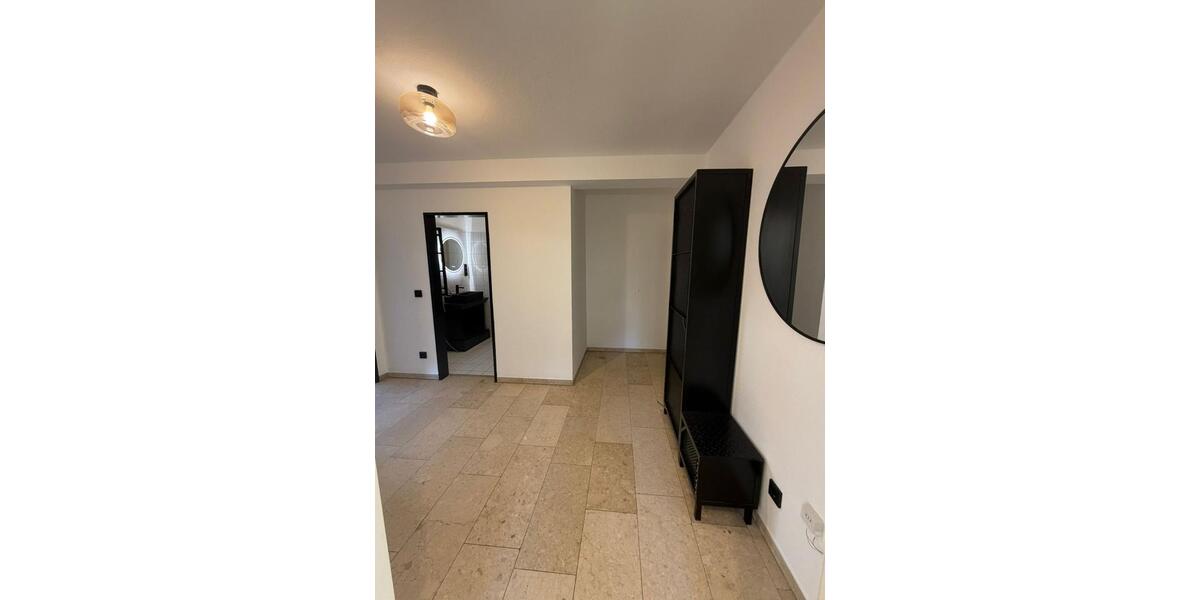 Erdgeschoßwohnung Köln Innenstadt - 1 Zimmer, 85 m&sup2;, 670&euro; | Angebot:26564971