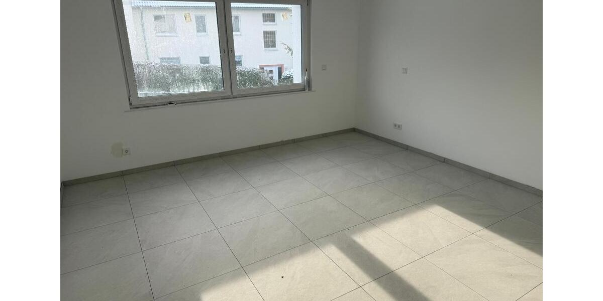 Etagenwohnung Hemer - 5 Zimmer, 112 m&sup2;, 1.200&euro; | Angebot:26066369