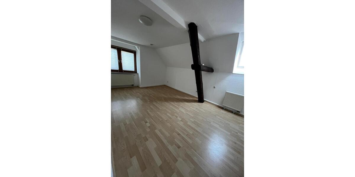 Etagenwohnung Schieder-Schwalenberg Schwalenberg - 2 Zimmer, 82 m&sup2;, 500&euro; | Angebot:26031730