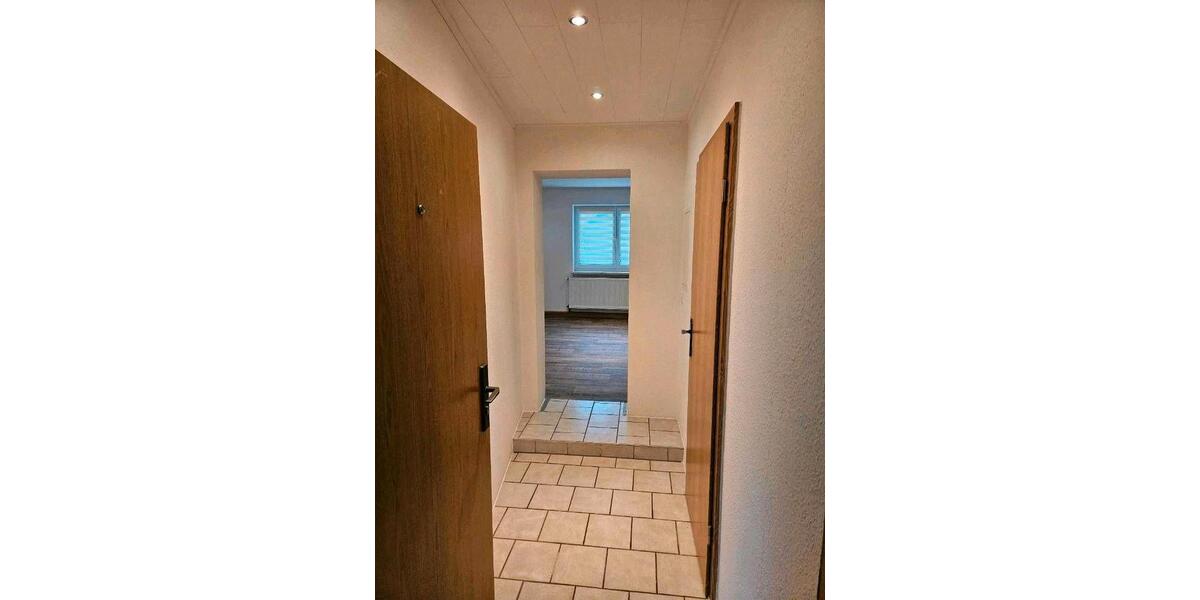 Etagenwohnung Greußen - 2 Zimmer, 63 m&sup2;, 570&euro; | Angebot:26558171