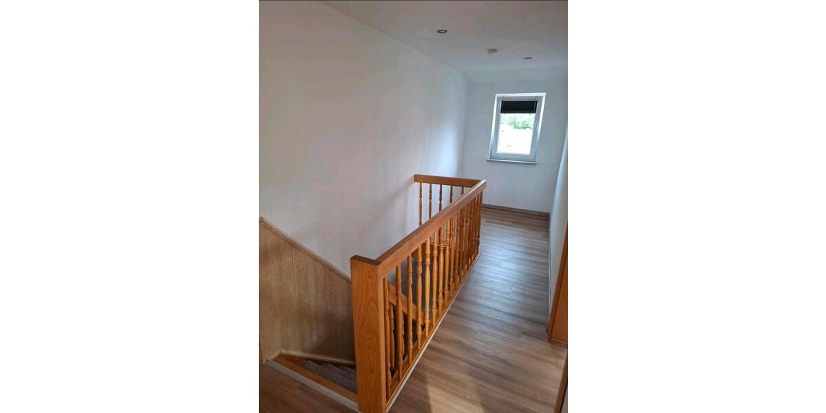 Dachgeschoßwohnung Aurich Georgsfeld und Tannenhausen - 2 Zimmer, 65 m&sup2;, 550&euro; | Angebot:26007357