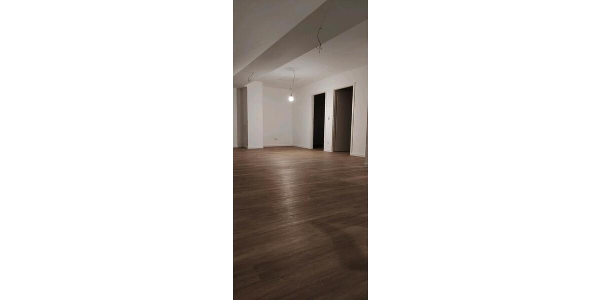 Dachgeschoßwohnung Losheim am See - 5 Zimmer, 107 m&sup2;, 850&euro; | Angebot:24868970