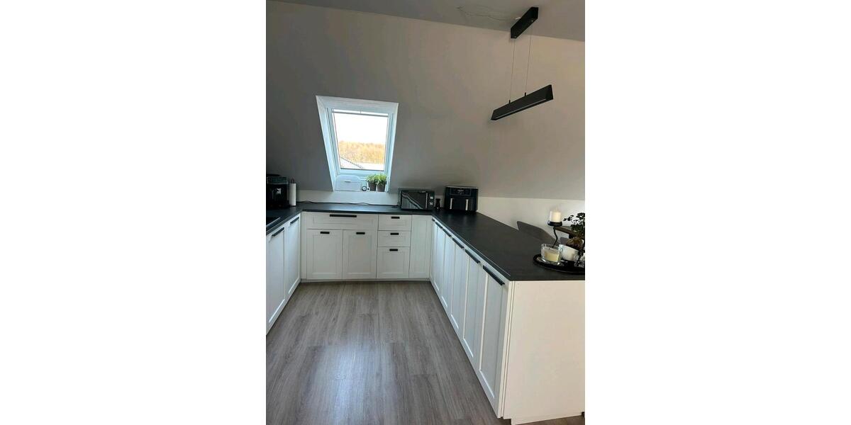 Dachgeschoßwohnung Wulkenzin - 3 Zimmer, 116 m&sup2;, 1.300&euro; | Angebot:24842216