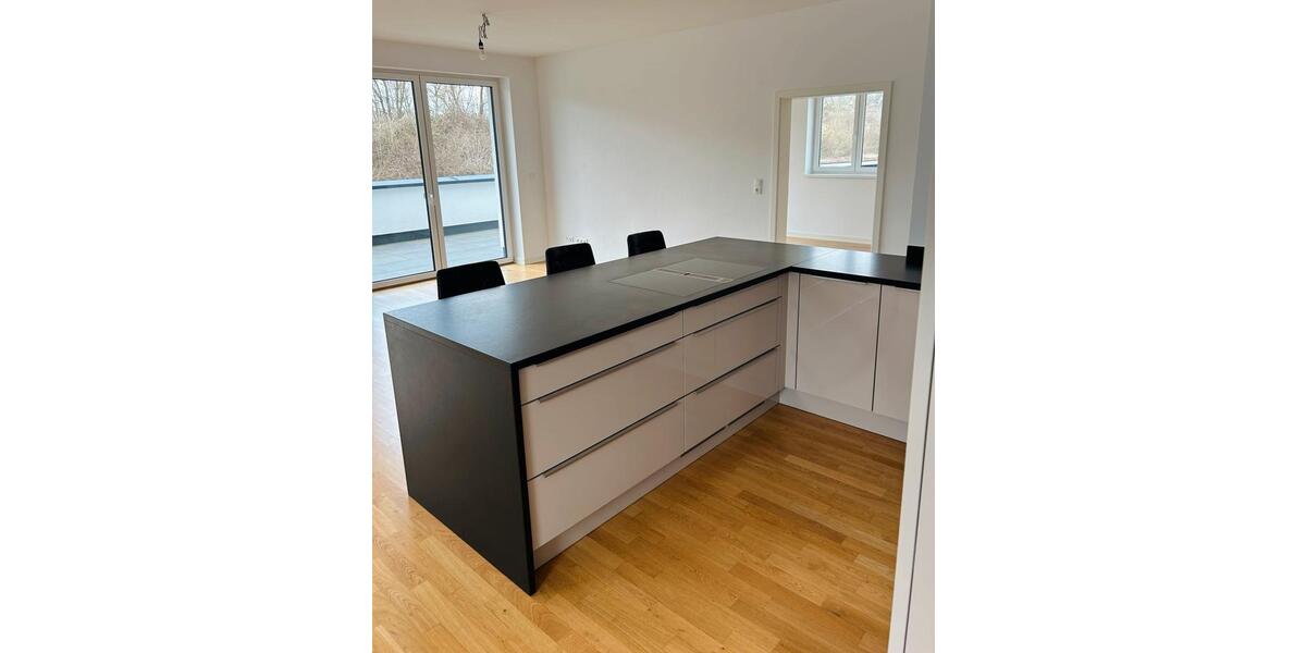 Etagenwohnung Ahnatal - 3 Zimmer, 119 m&sup2;, 1.300&euro; | Angebot:26617574