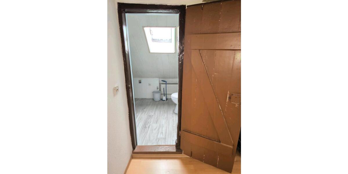 Dachgeschoßwohnung Lüdenscheid Othlinghausen - 1 Zimmer, 35 m&sup2;, 400&euro; | Angebot:26393531