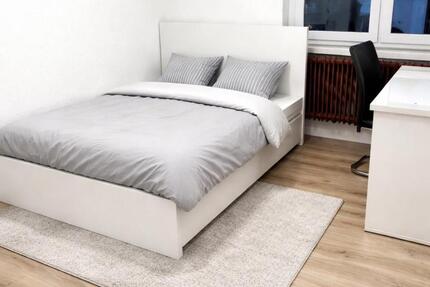 Wohnen auf Zeit Esslingen am Neckar Pliensauvorstadt - 12 Zimmer, 90 m&sup2;, 525&euro; | Angebot:25236027