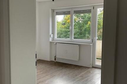 Für Paare oder kleine Familien: 3-Zimmer-Wohnung mit Balkon zimmer