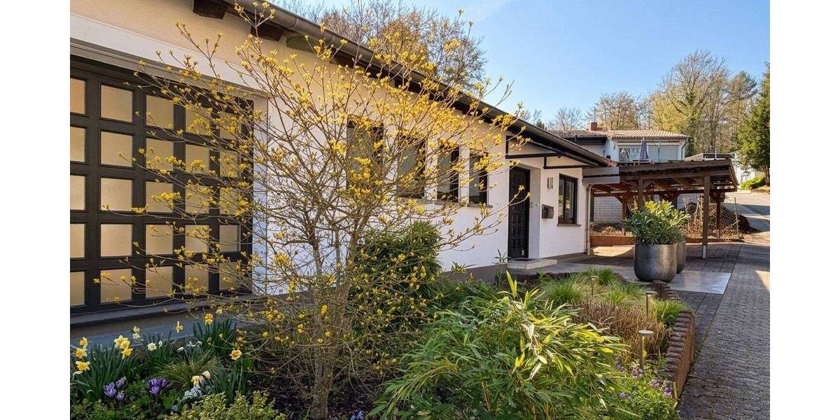 Einfamilienhaus Sulzbach - 7 Zimmer, 210 m&sup2;, 1.750&euro; | Angebot:26616848