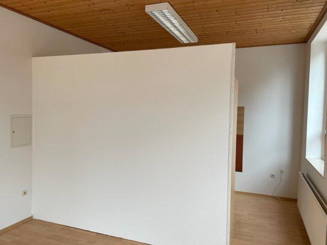 Gewerbeobjekt Lage - 280&euro; | Angebot:25978416