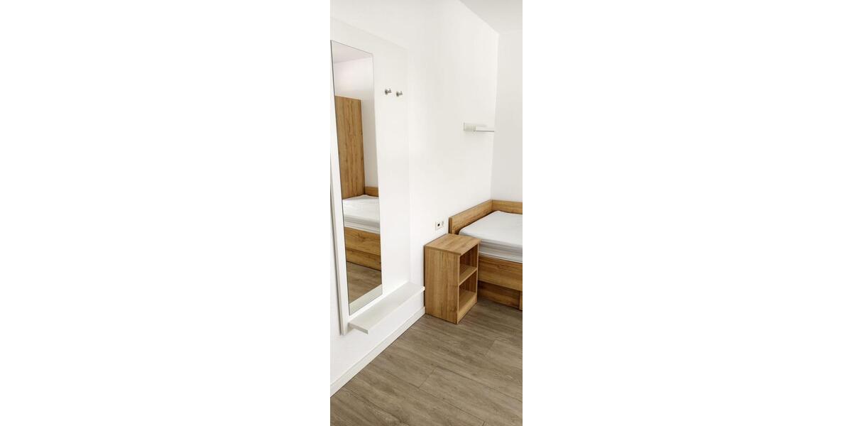 Wohnen auf Zeit Heidelberg Peterstal - 1 Zimmer, 12 m&sup2;, 580&euro; | Angebot:26642095