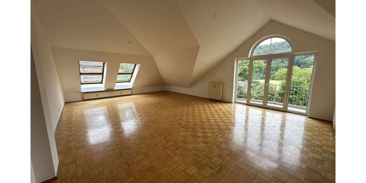 Etagenwohnung Bad Kissingen - 4 Zimmer, 138 m&sup2;, 1.250&euro; | Angebot:26912128