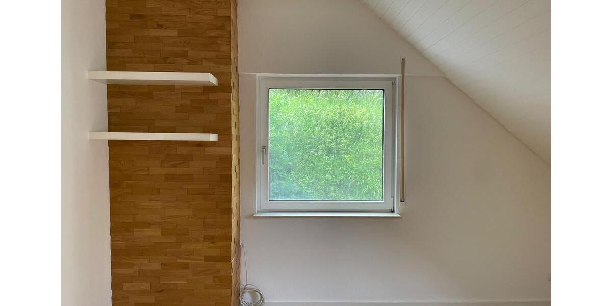 Dachgeschoßwohnung Idstein - 2 Zimmer, 43 m&sup2;, 625&euro; | Angebot:26566706