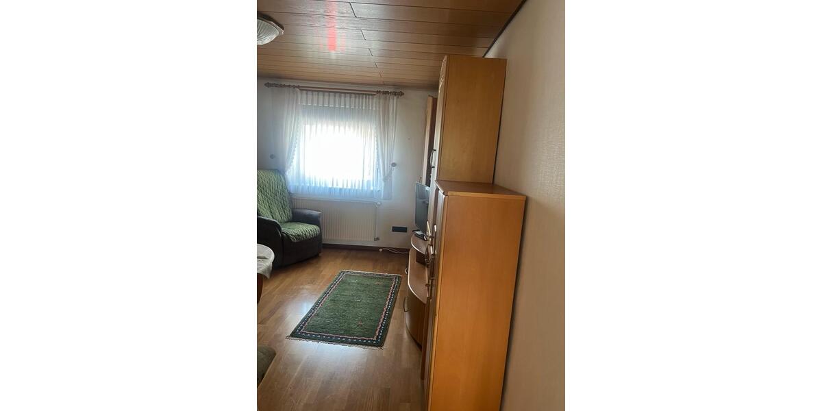 Reihenhaus Fußgönheim - 5 Zimmer, 120 m&sup2;, 1.400&euro; | Angebot:26535647