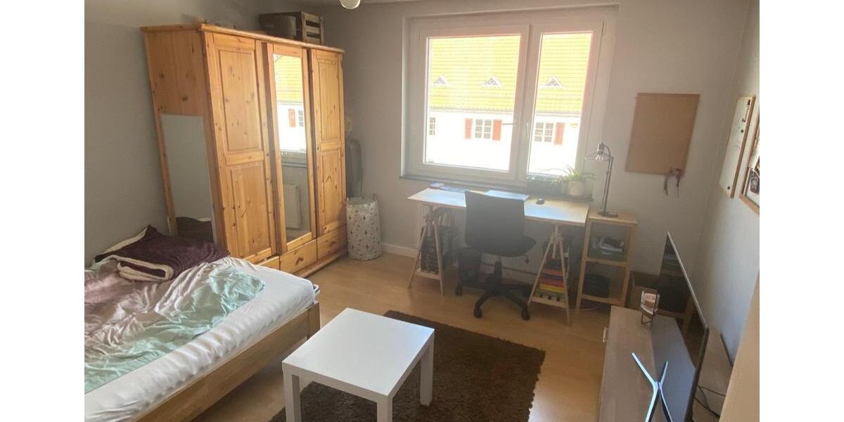 Tageslicht WG-Zimmer in Würzburg 3 zimmer