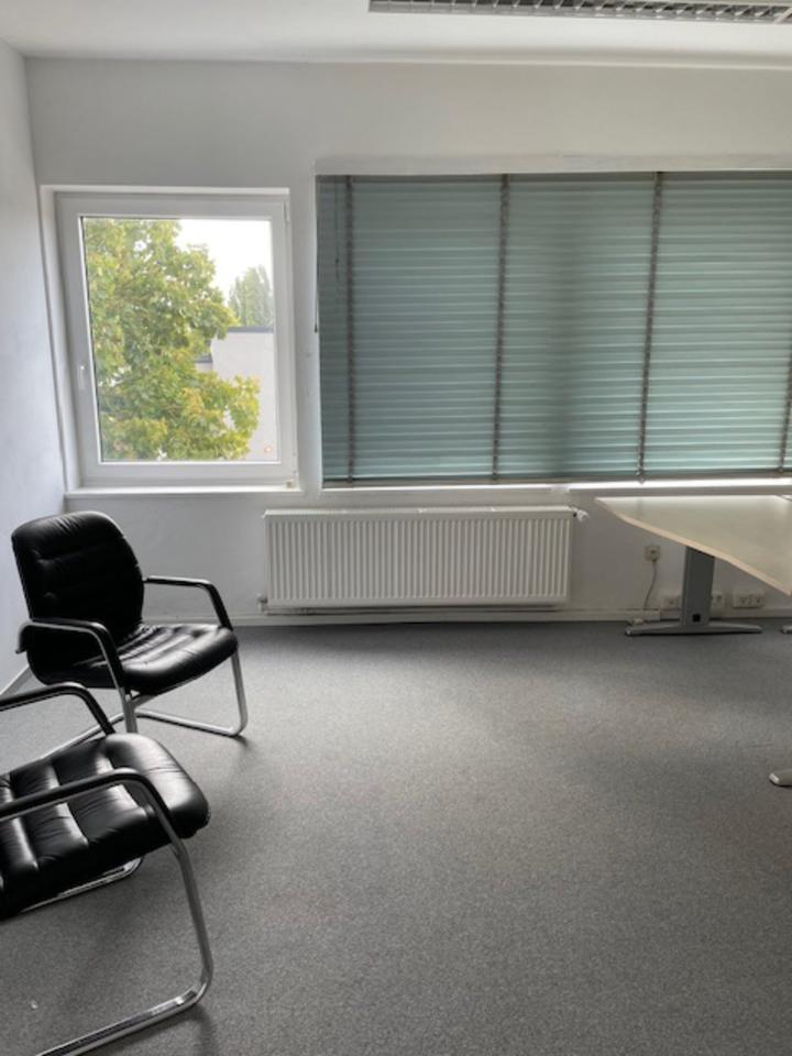 Büro zu vermieten