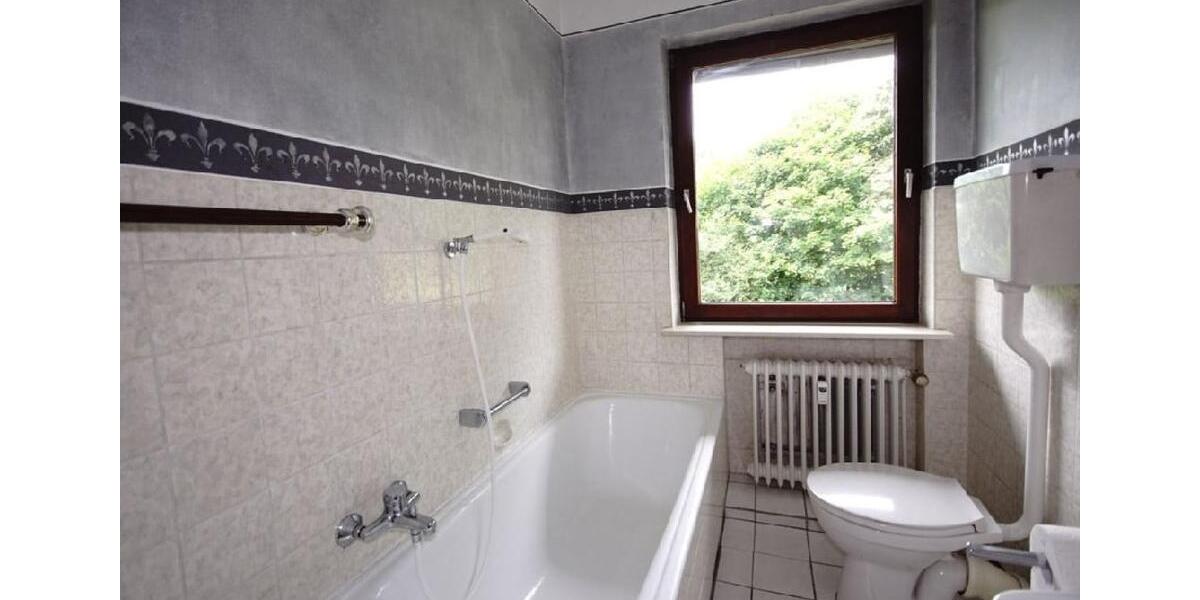 Dachgeschoßwohnung Tostedt - 3 Zimmer, 115 m&sup2;, 1.150&euro; | Angebot:26398848