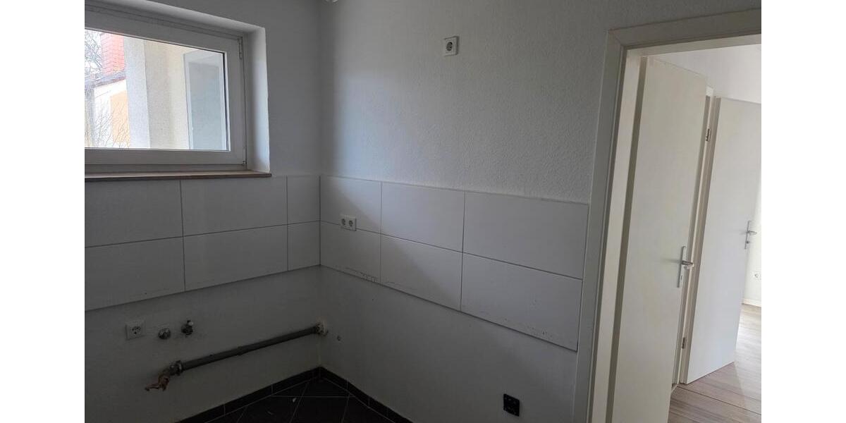 Etagenwohnung Werdohl - 2 Zimmer, 64 m&sup2;, 321&euro; | Angebot:24701009