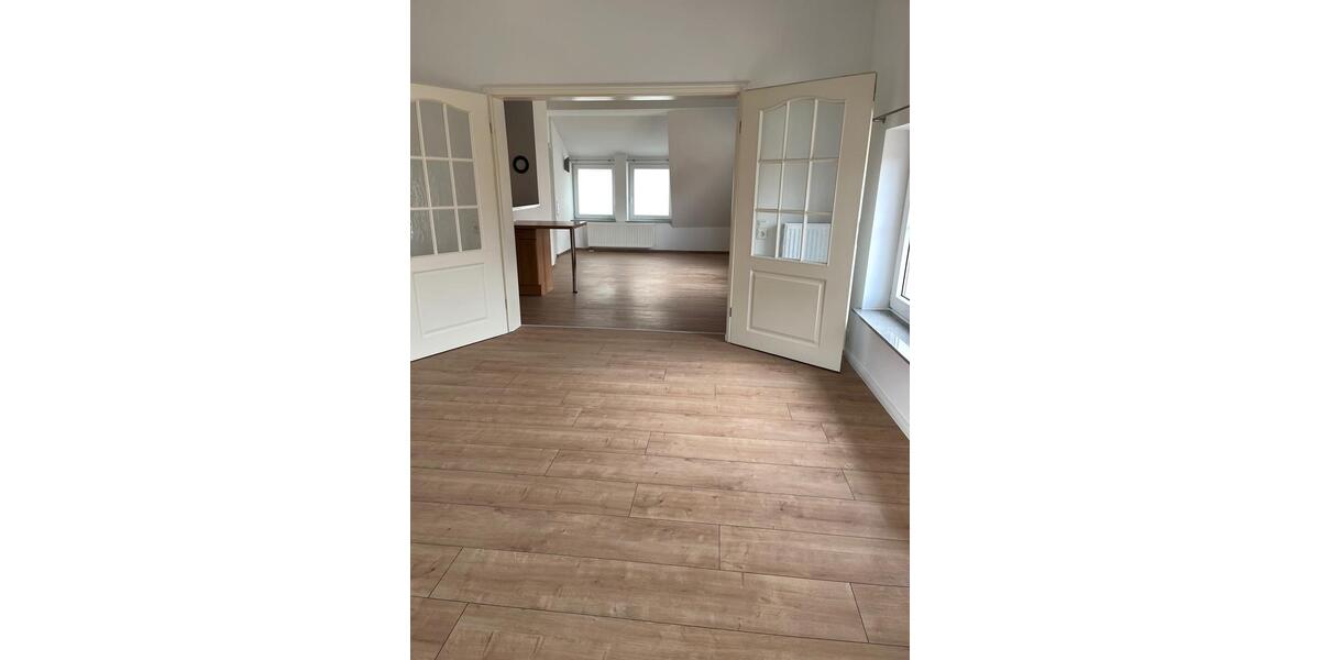 Etagenwohnung Hude (Oldenburg) - 4 Zimmer, 103 m&sup2;, 1.050&euro; | Angebot:26616534