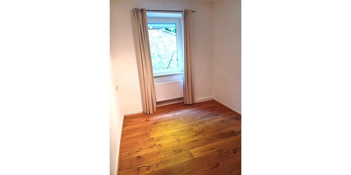 Reihenhaus Saarburg - 3 Zimmer, 127 m&sup2;, 900&euro; | Angebot:26261602