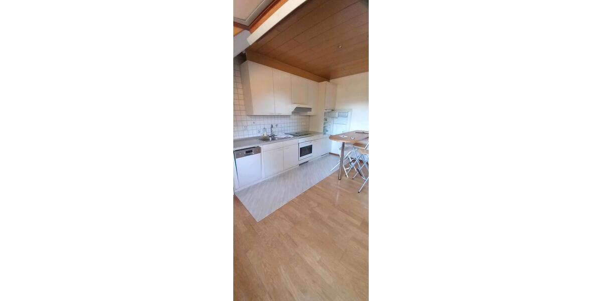 Dachgeschoßwohnung Saarwellingen - 2 Zimmer, 60 m&sup2;, 620&euro; | Angebot:26635861