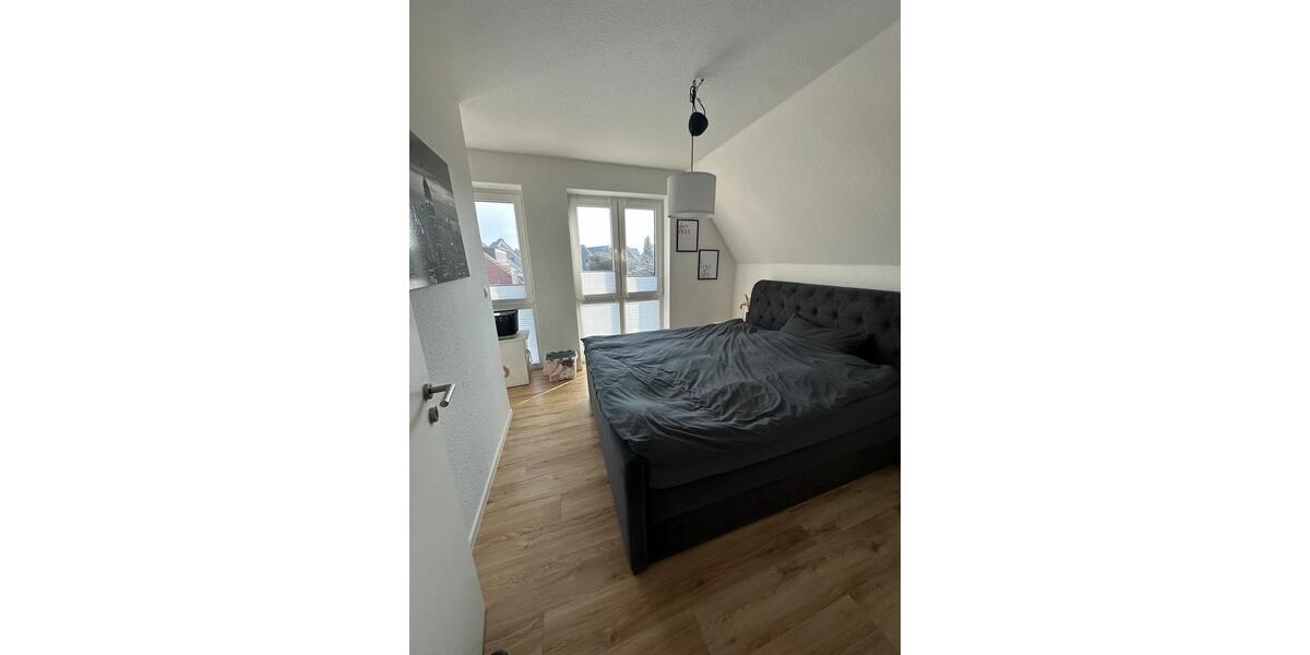 Doppelhaushälfte Cloppenburg - 6 Zimmer, 125 m&sup2;, 1.500&euro; | Angebot:24990839